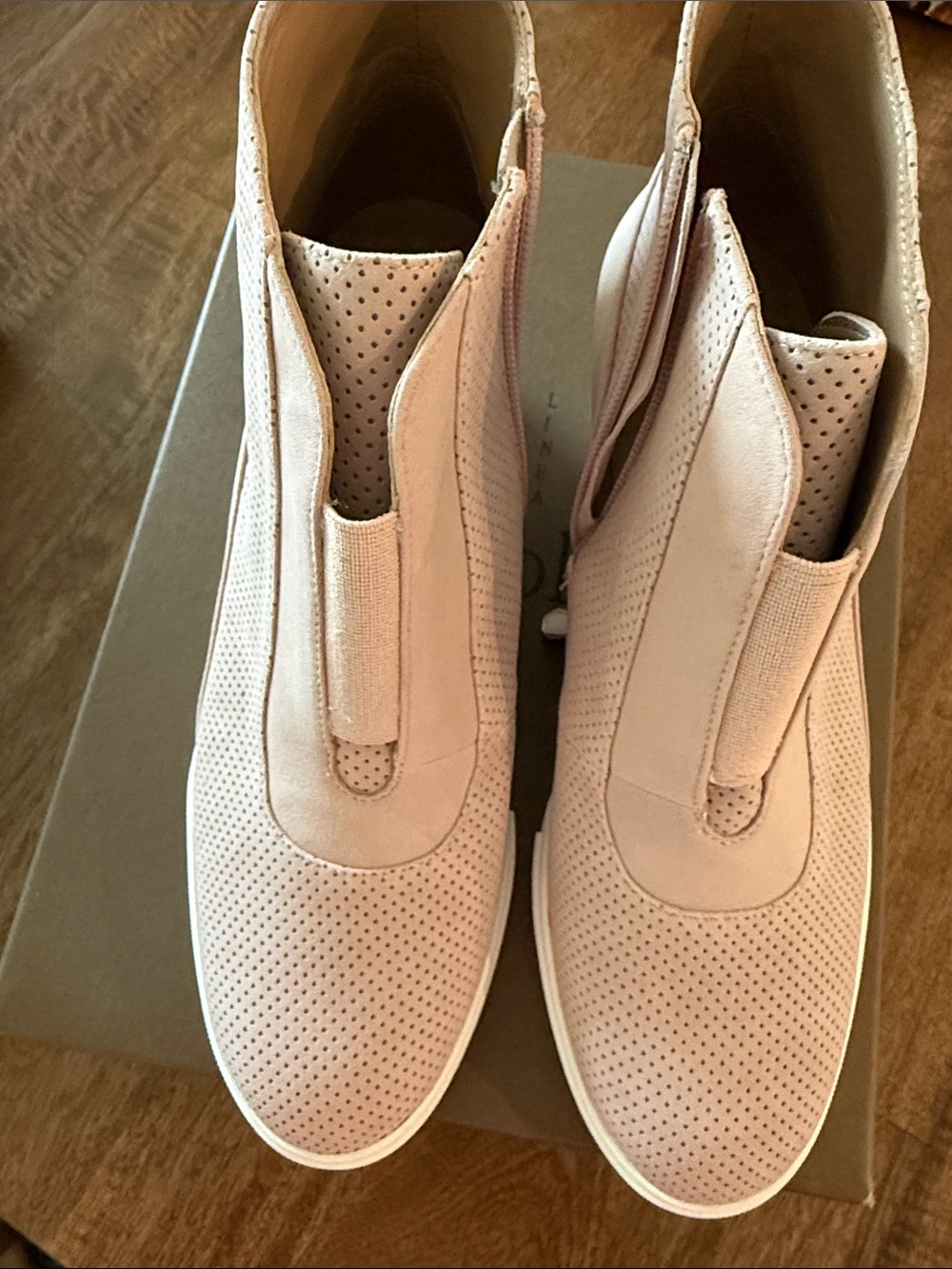 Paolo PerforatedSneakers in Light  blush